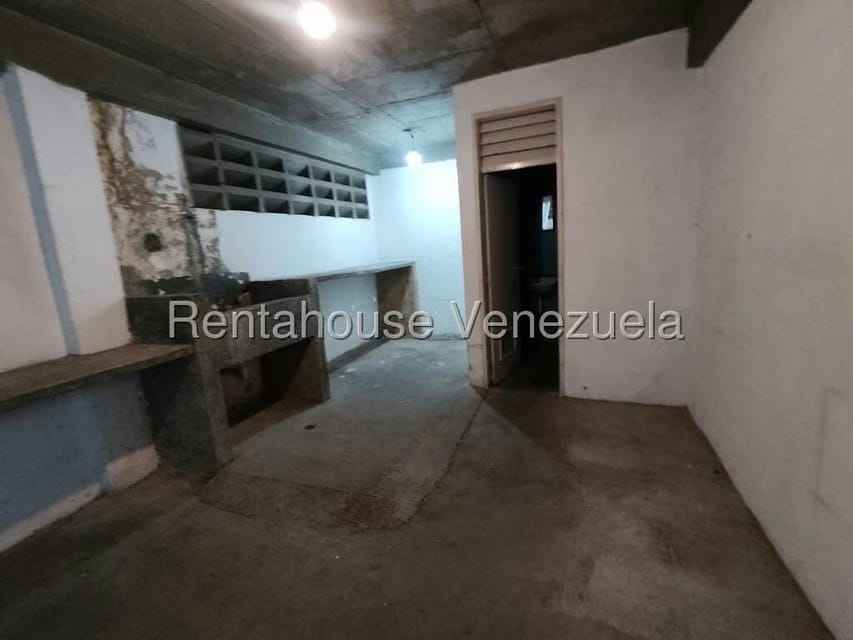 Comercial (Galpon - Deposito) en Venta en Bello Campo, Distrito Metropolitano - 6