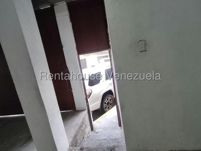 Comercial (Galpon - Deposito) en Venta en Bello Campo, Distrito Metropolitano - 10