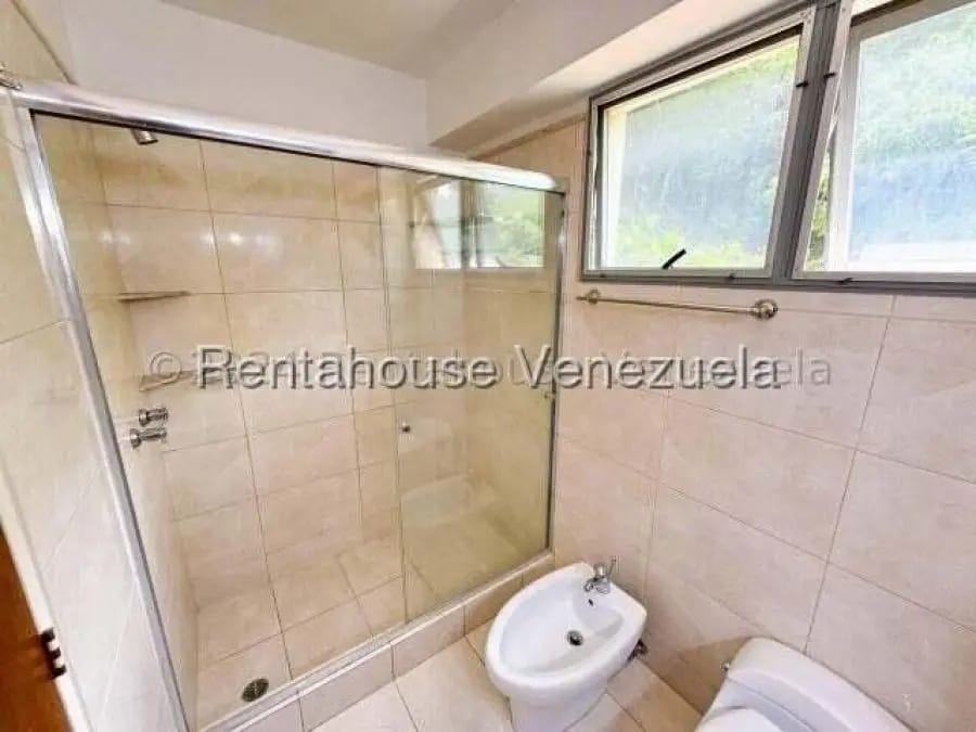 Apartamento en Alquiler en lomas de las mercedes Caracas - 14