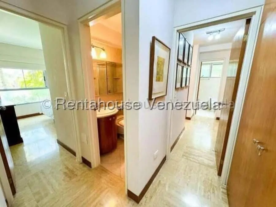Apartamento en Alquiler en lomas de las mercedes Caracas - 16