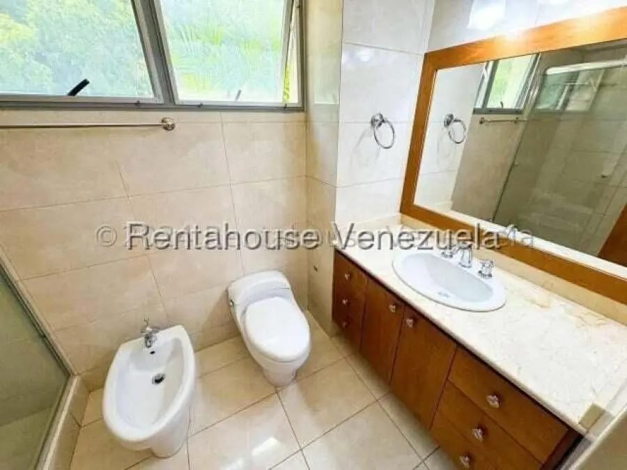 Apartamento en Alquiler en lomas de las mercedes Caracas - 18