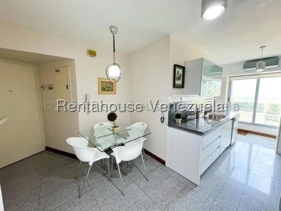 Apartamento en Alquiler en lomas de las mercedes Caracas - 8