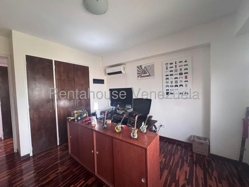 Apartamento (1 Nivel) en Venta en Manzanares, Distrito Metropolitano - 16