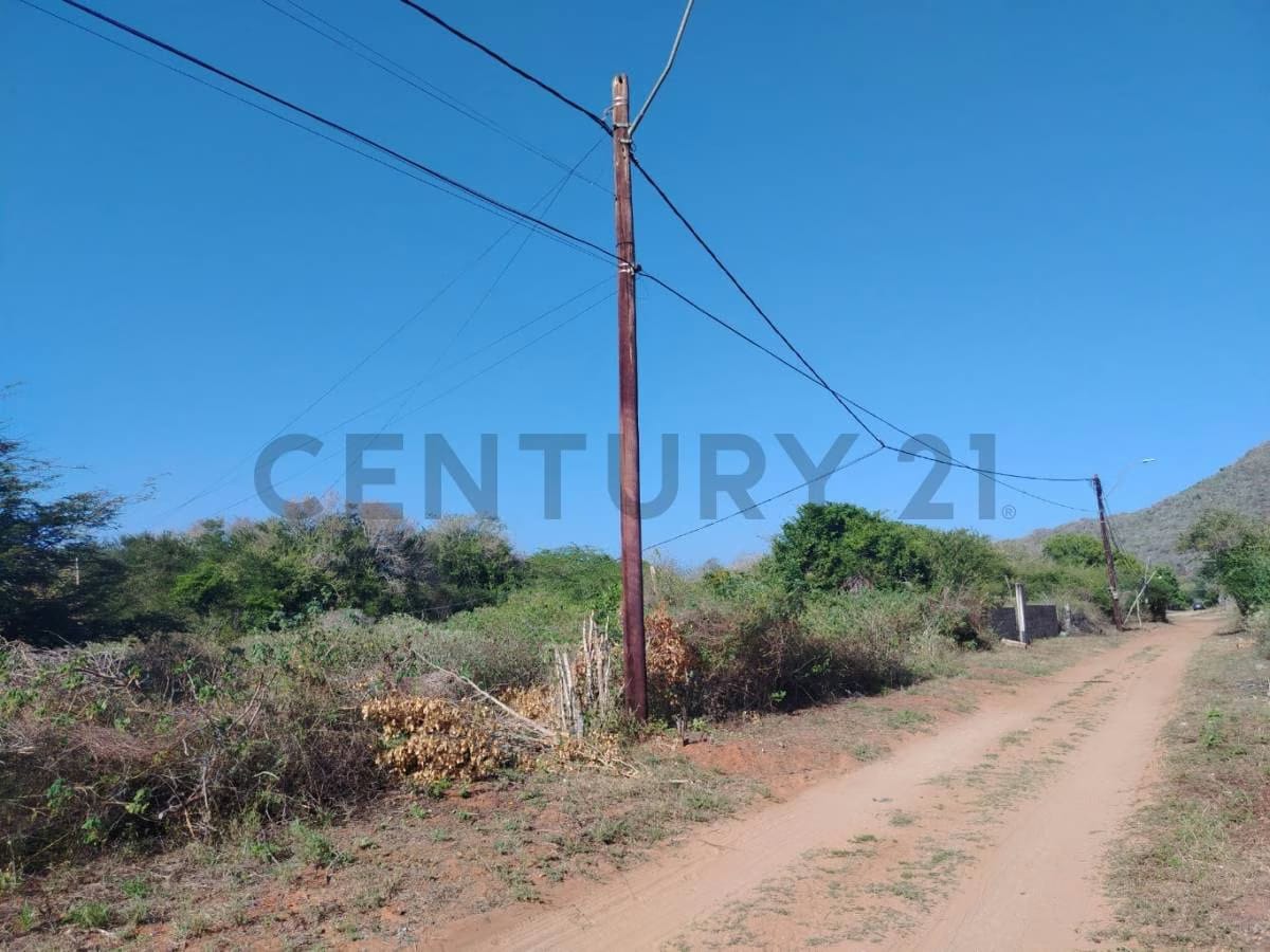 Terreno en Aricagua 828m2