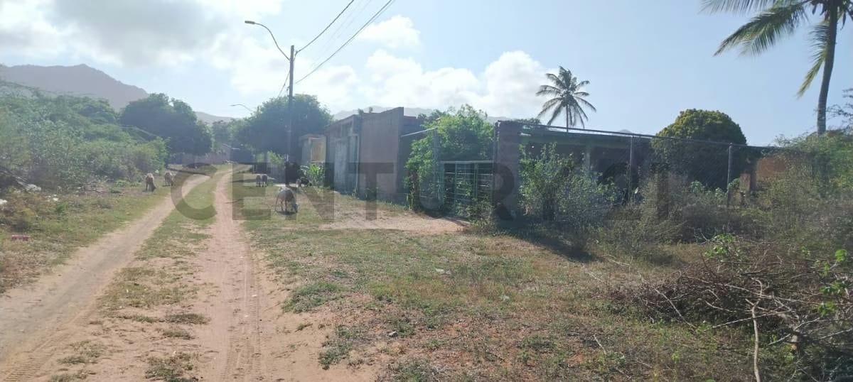 Terreno en Aricagua 828m2 - 4