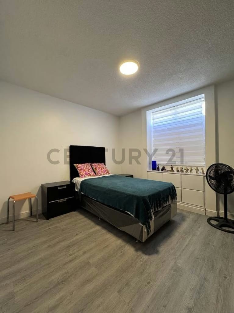 HERMOSO APARTAMENTO ACTUALIZADO EN VENTA URBANIZACION SANTA SOFIA - 12