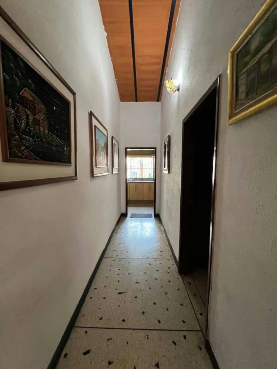 Casa en Venta en LA BEGOÑA Naguanagua - 21
