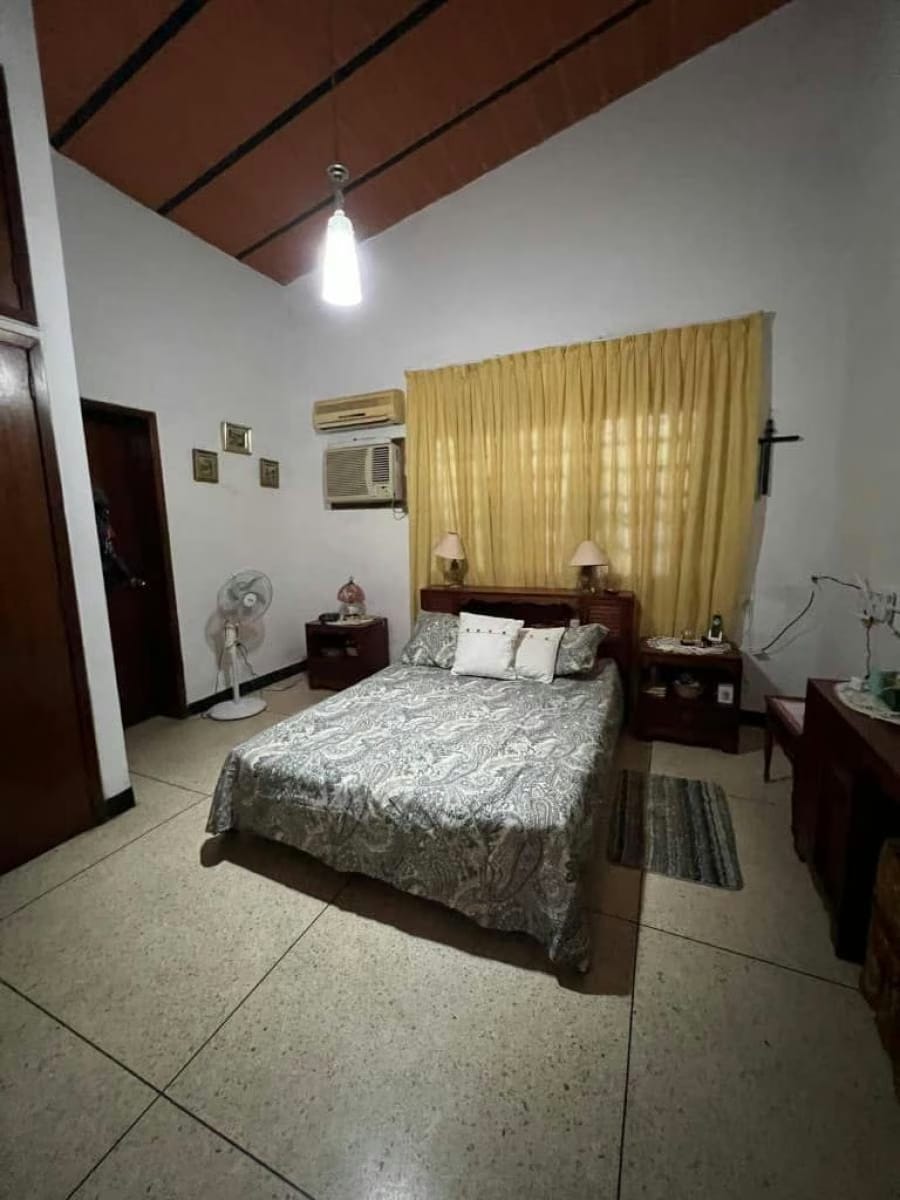 Casa en Venta en LA BEGOÑA Naguanagua - 23