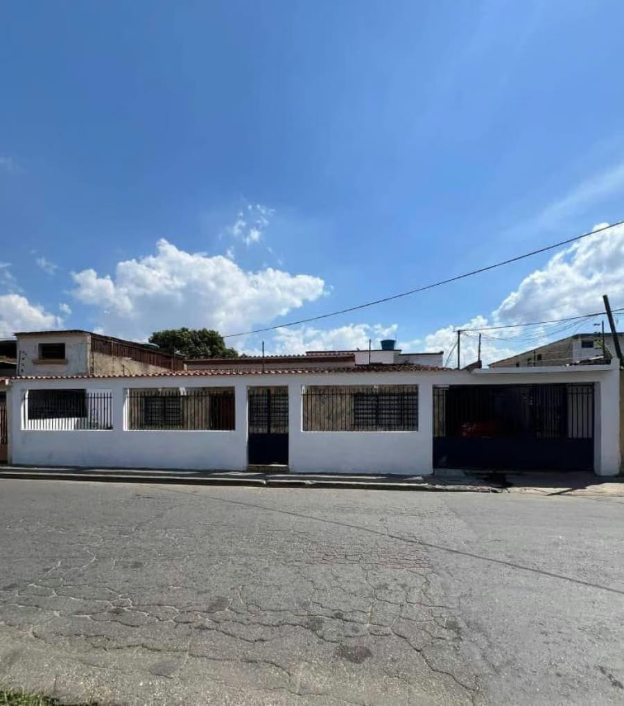 Casa en Venta en LA BEGOÑA Naguanagua - 4