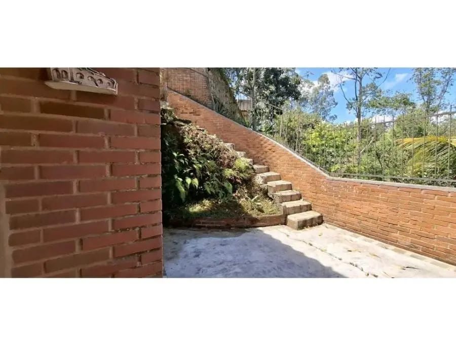 Casa en Venta en La Entrada Naguanagua - 4