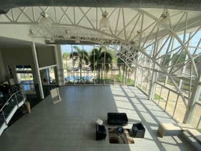 Edificio Premiun Motors Concesionario en Venta, Maracaibo - 3