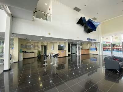 Edificio Premiun Motors Concesionario en Venta, Maracaibo - 4