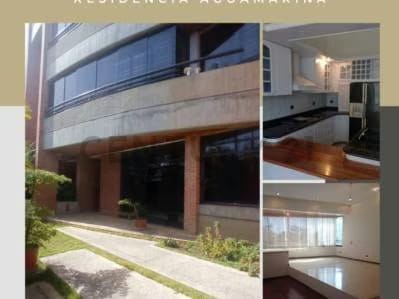 Apartamento con buenos acabados en urbanismo exclusivo