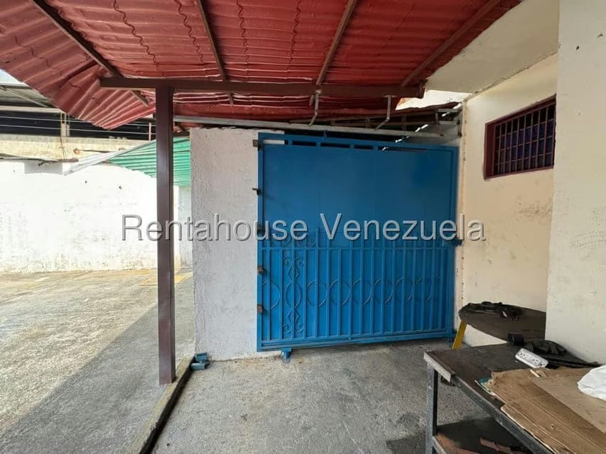 Comercial (Local Comercial) en Alquiler en Paraguay, Portuguesa - 13