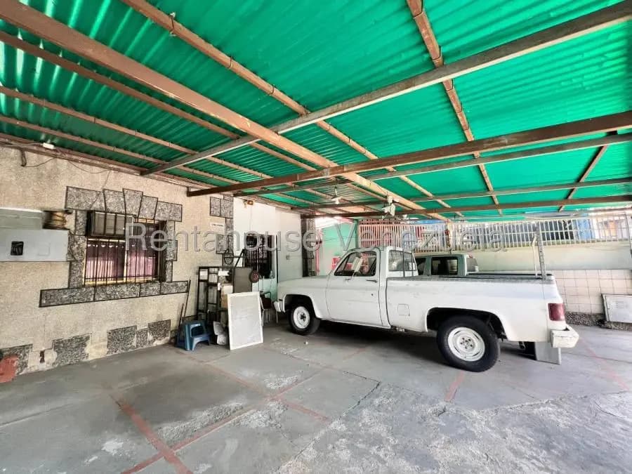 Casa en Venta en Bello Monte Caracas - 2