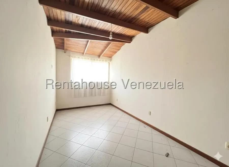 Casa en Venta en Bello Monte Caracas - 5