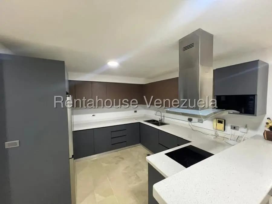 Apartamento en Alquiler en Los Naranjos de Las Mercedes Caracas - 16