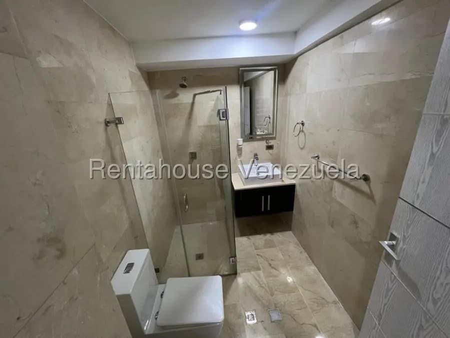 Apartamento en Alquiler en Los Naranjos de Las Mercedes Caracas - 6