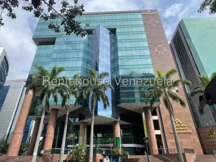 Oficina en Alquiler en el rosal Caracas - 16