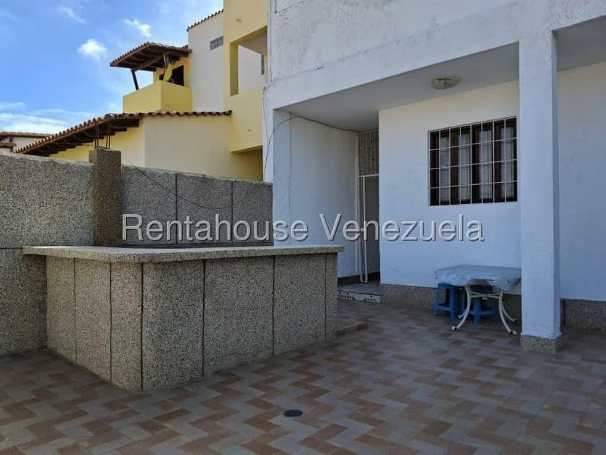 Casa (1 Nivel) en Venta en Los Robles, Nueva Esparta - 26