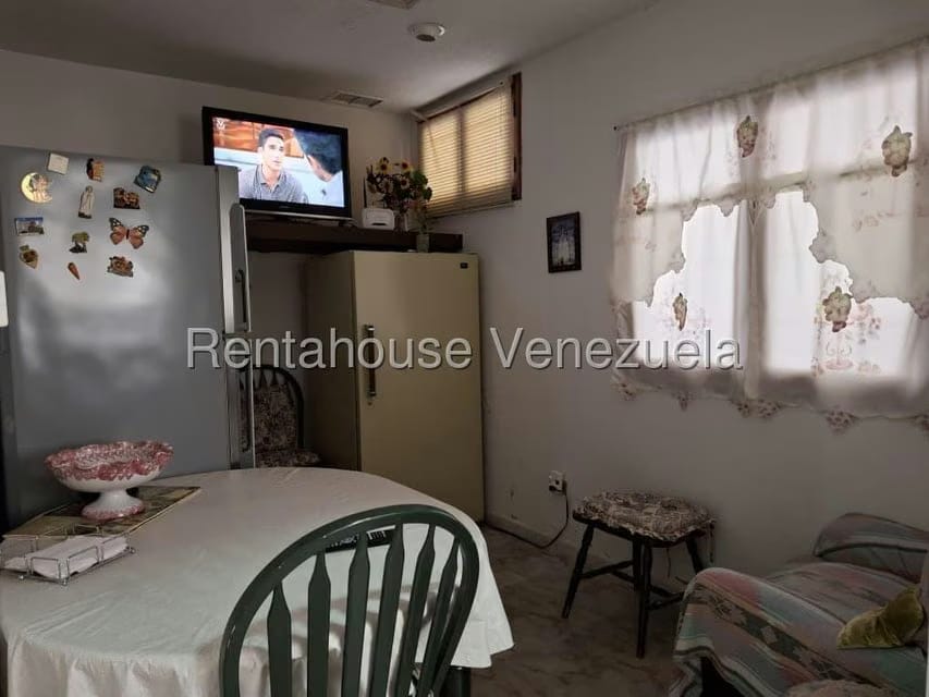 Casa (1 Nivel) en Venta en Los Robles, Nueva Esparta - 10