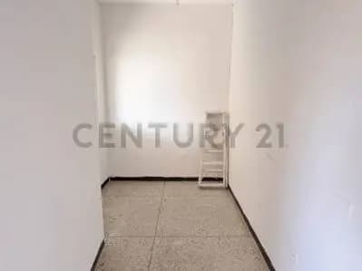 LOCAL COMERCIAL EN LA AV PORTUGUESA DE ANACO - 3