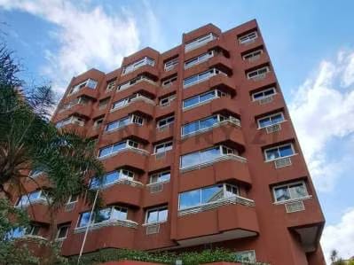 ML - Alquiler de apartamento amoblado.