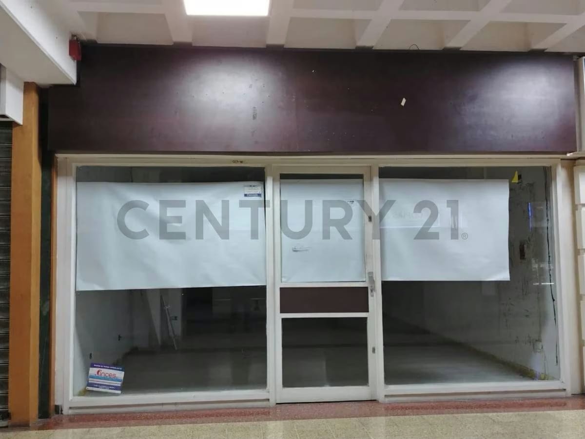 LOCAL COMERCIAL EN ALQUILER (MN) - 2