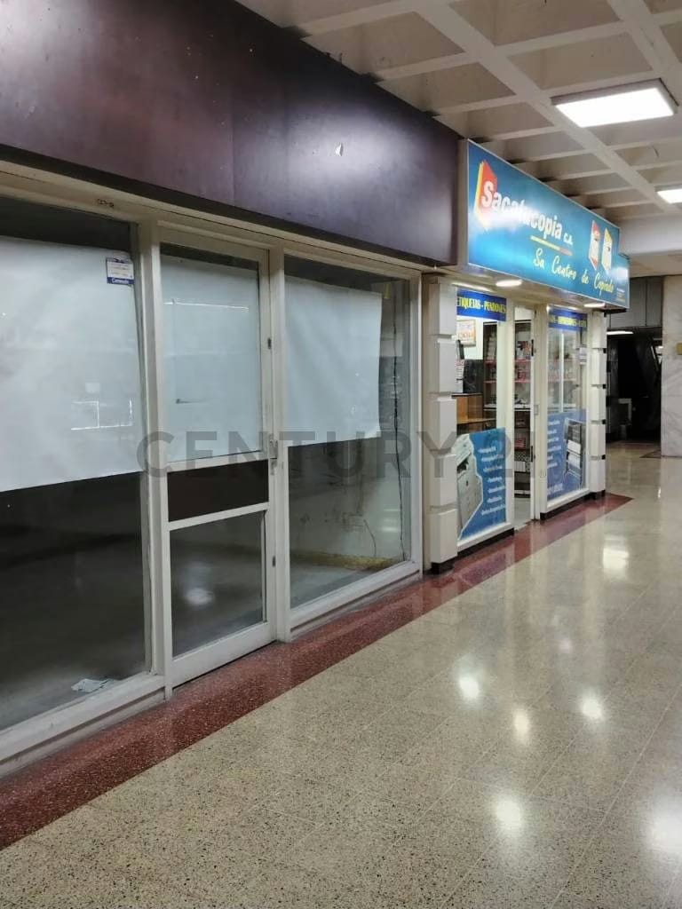 LOCAL COMERCIAL EN ALQUILER (MN) - 3