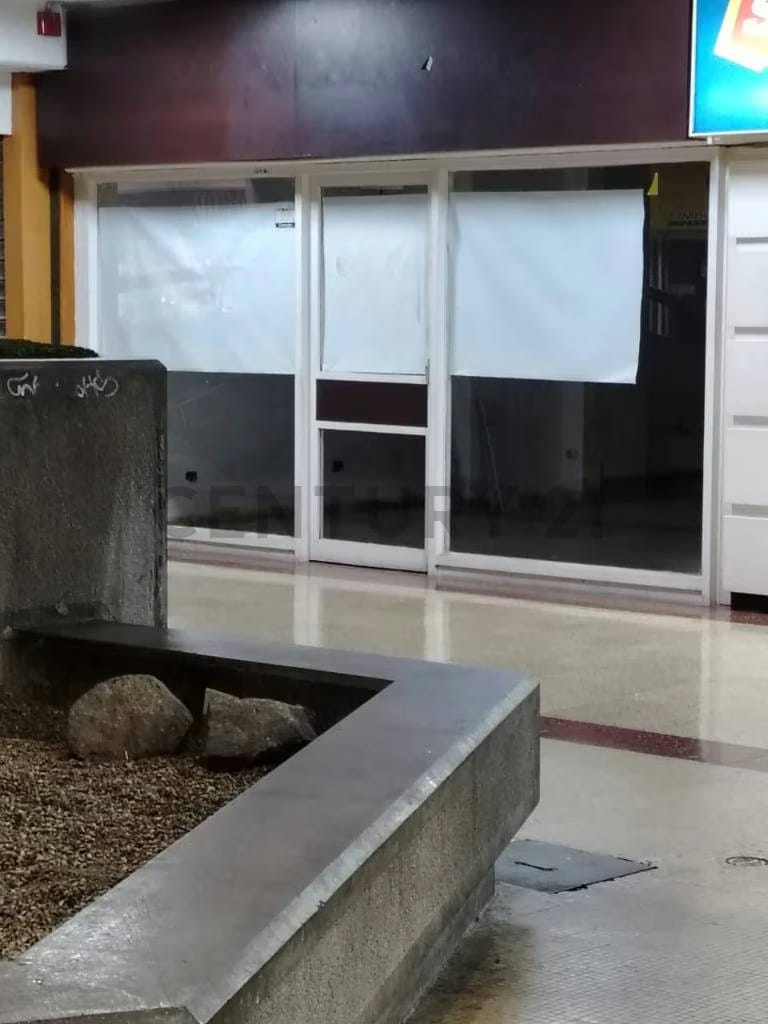 LOCAL COMERCIAL EN ALQUILER (MN) - 10