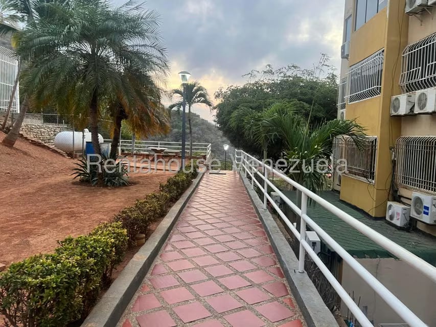 Apartamento (1 Nivel) en Venta en La Llanada, Vargas - 3