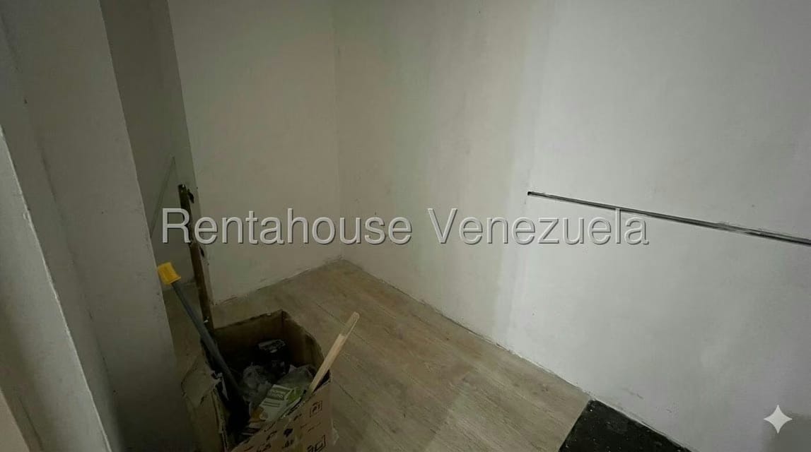 Comercial (Local Comercial) en Venta en Santa Fe Norte, Distrito Metropolitano - 6