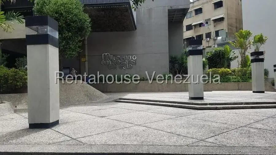 Oficina en Alquiler en Chacao Caracas - 11