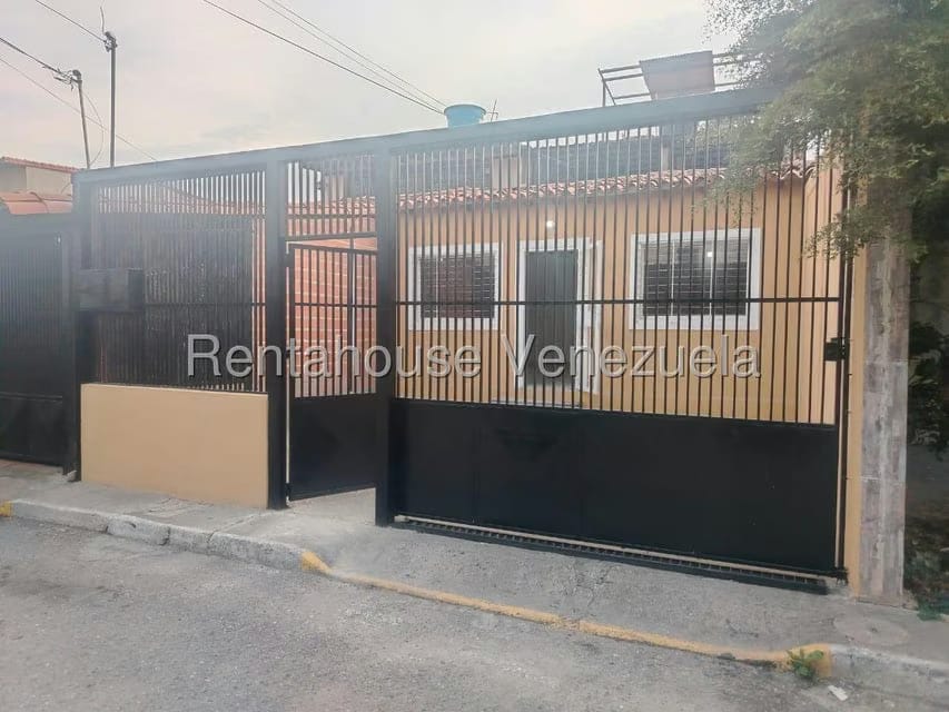 Casa (1 Nivel) en Venta en La Piedad Norte, Lara - 2