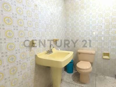 Local comercial casco central de Barcelona - 5