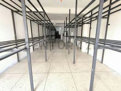 Local comercial casco central de Barcelona - 8