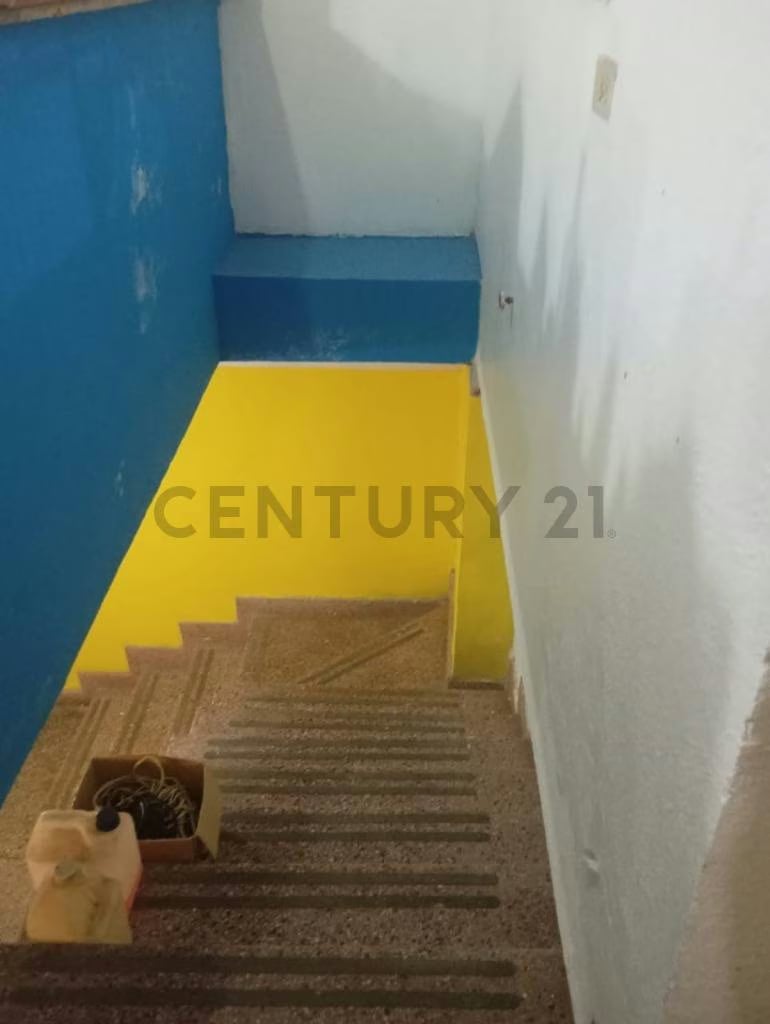 Century 21 La Coromotomo Realty vende casa en Terrazas del Lago II Maracaibo - 6