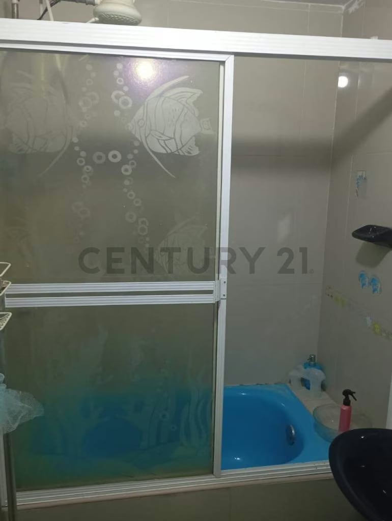 Century 21 La Coromotomo Realty vende casa en Terrazas del Lago II Maracaibo - 9