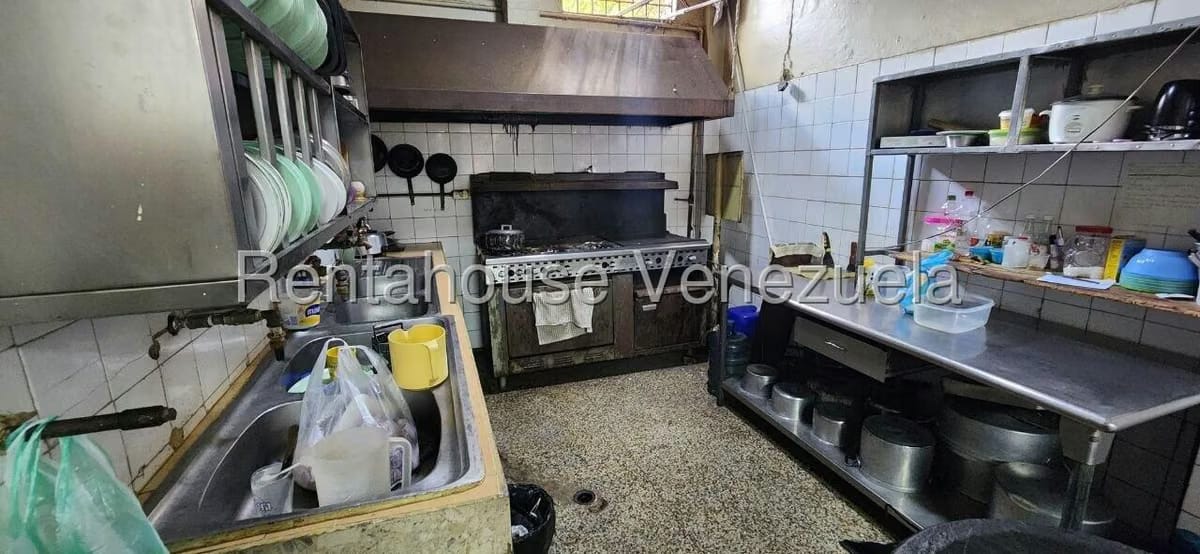 Comercial (Local Comercial) en Alquiler en San Martin, Distrito Metropolitano - 6