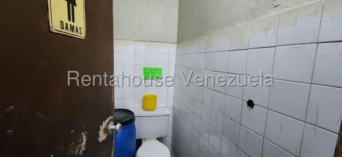 Comercial (Local Comercial) en Alquiler en San Martin, Distrito Metropolitano - 10