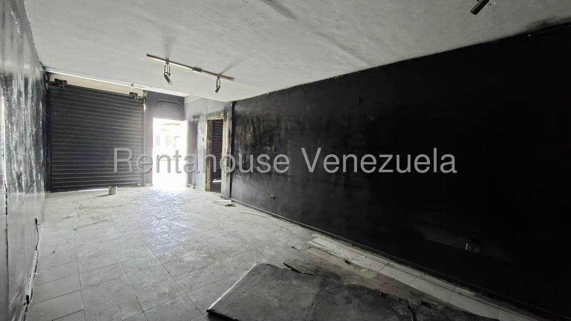 Comercial (Local Comercial) en Venta en Zona Oeste, Lara - 12