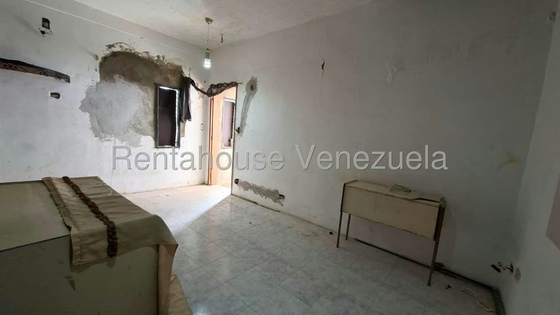 Comercial (Local Comercial) en Venta en Zona Oeste, Lara - 17