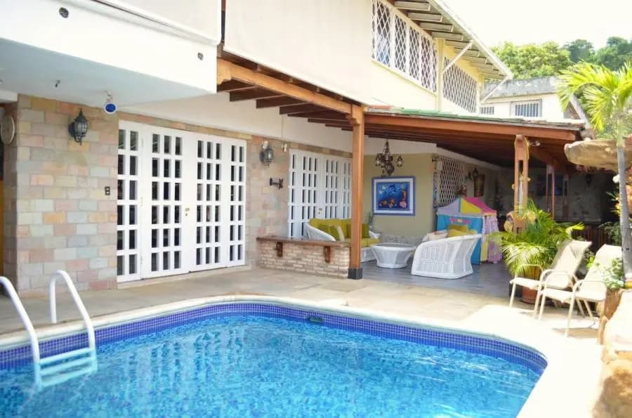 Casa en Venta en Alto Prado Caracas - 9