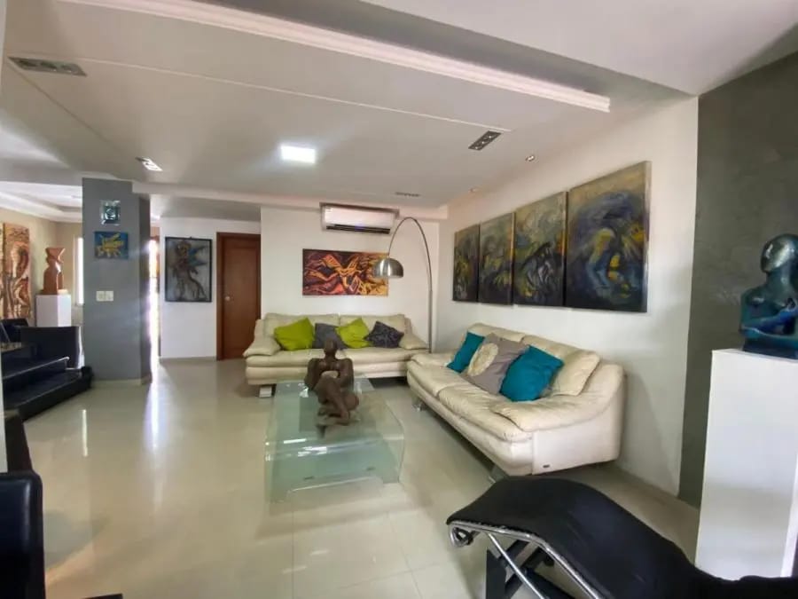 Casa en Alquiler en Naguanagua - 28