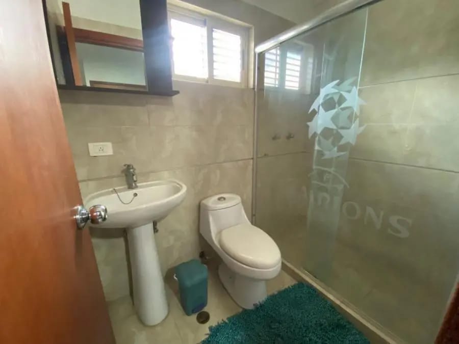 Casa en Alquiler en Naguanagua - 30