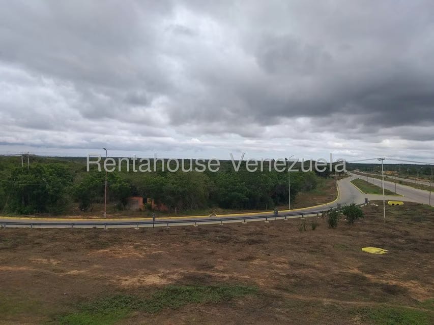 Terreno (Comercial) en Venta en Carretera H, Zulia - 7