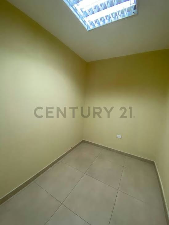 Alquiler de Oficina en sector Dr portillo - 6