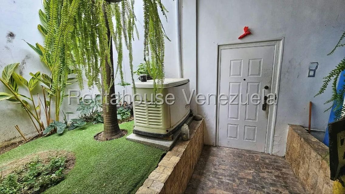 Casa (Multipes Niveles) en Venta en El Paraiso, Distrito Metropolitano - 3