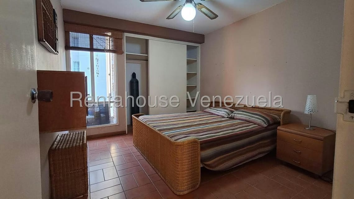 Apartamento (1 Nivel) en Alquiler en Colinas de Los Ruices, Distrito Metropolitano - 15