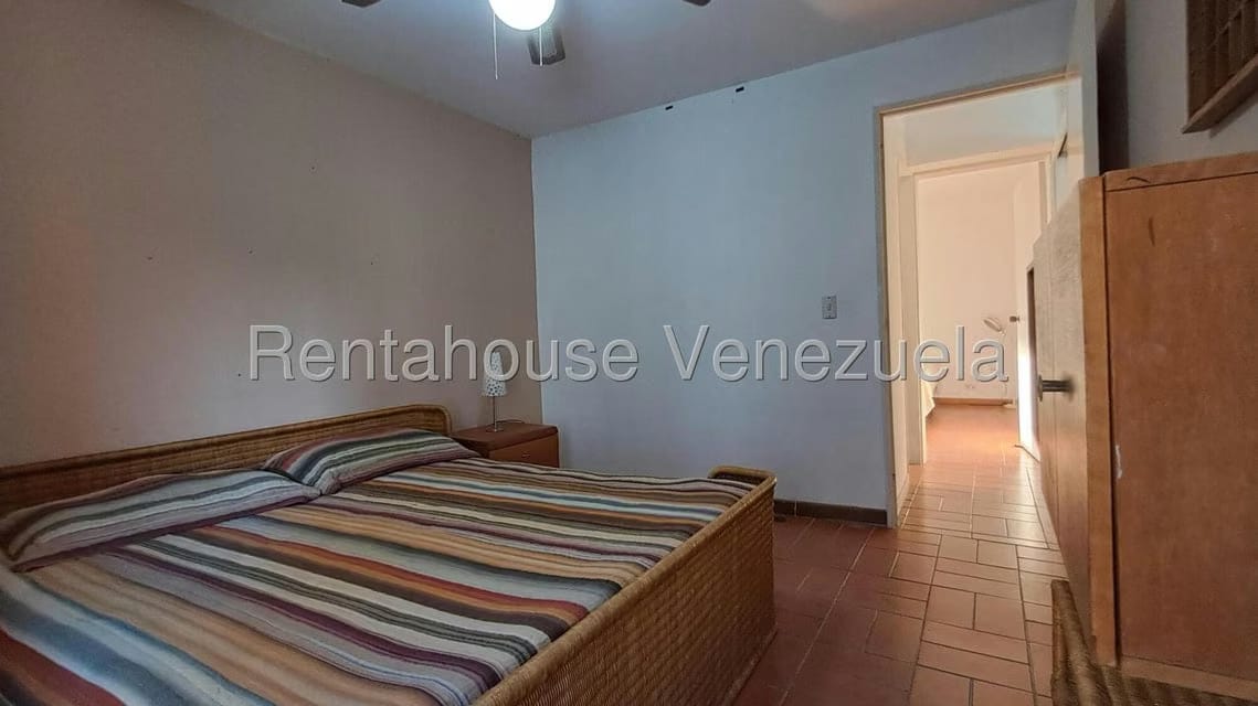 Apartamento (1 Nivel) en Alquiler en Colinas de Los Ruices, Distrito Metropolitano - 16